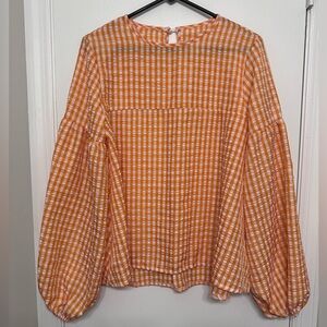 NWOT Women’s Gingham Balloon Sleeve Top